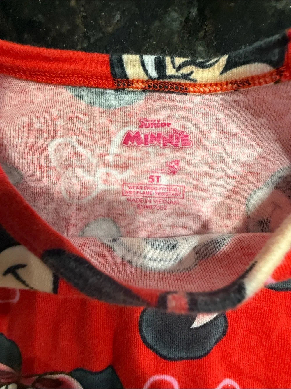 Disney Junior Toddler Girls Size 5T Minnie Mouse 2 Piece Pajama set